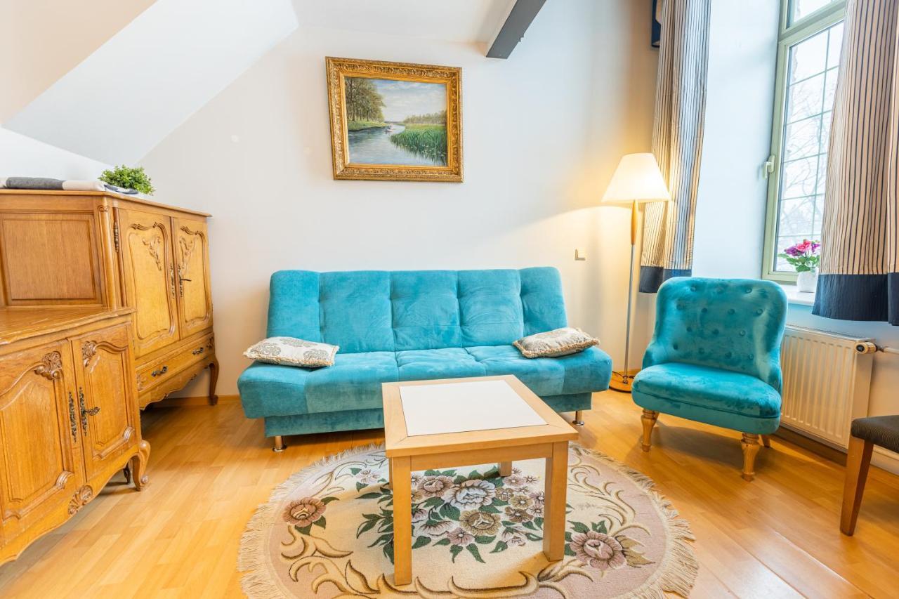 Daily Apartments - Split Level Apartment Near Port タリン エクステリア 写真